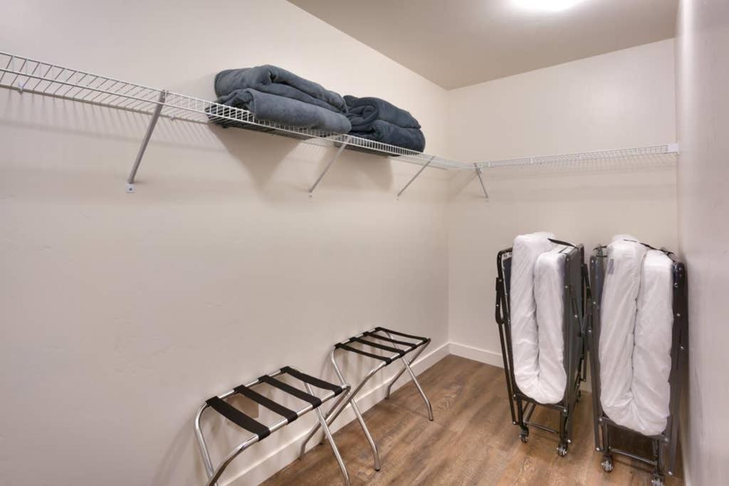 5J Top Floor Redcliff Condo, Pool & Hot Tub Moab Extérieur photo